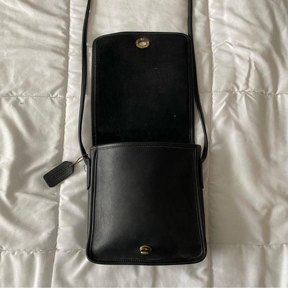 Coach Black Vintage Compact Pouch Shoulder Bag - Picture 8 of 10